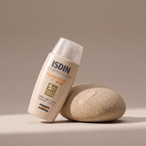 Isdin Fusion Water Color Light